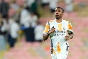 开云app-罗马诺：阿拉巴内侧半月板撕裂，皇马将努力让他在世俱杯复出