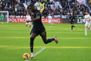 意天空预测博洛尼亚vs尤文首发:穆阿尼首发中锋,萨沃纳踢中卫